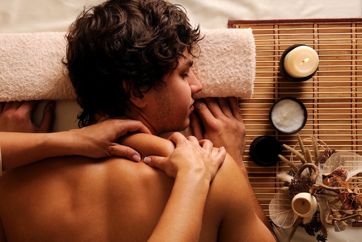 مساجتو للعناية والمساج - مساج منزلي - مساج فندقي - مساج VIP